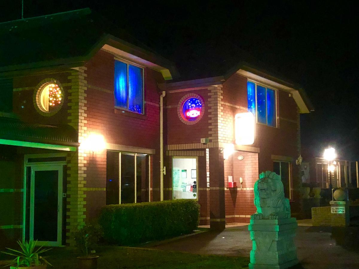 Sheffield Motor Inn Экстерьер фото